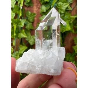 1.65 oz. Arkansas Clear Quartz Crystal Points Cluster. AR17. You get this piece!
