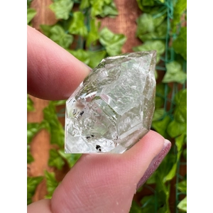 0.37 oz Raw Herkimer Diamond Quartz Crystal Specimen from Turtle Clan Ridge in Fonda NY. 10 grams. H