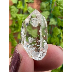 0.20 oz. Herkimer Diamond Quartz Crystal Turtle Clan Ridge in Fonda NY. 5.8 grams. H34. You get this