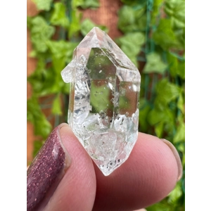 0.20 oz. Herkimer Diamond Quartz Crystal Turtle Clan Ridge in Fonda NY. 5.8 grams. H34. You get this