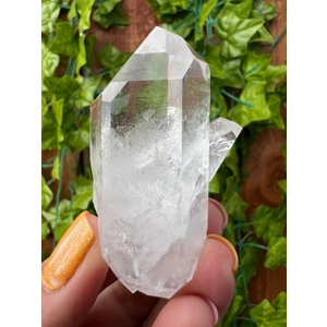 2.35 oz Arkansas Clear Quartz Crystal Points Cluster. AR21. You get this piece!