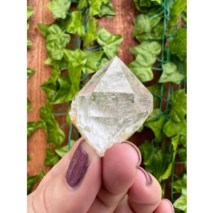 0.73 oz. Large Herkimer Diamond Quartz Crystal from Herkimer County NY. 20.4 grams. A10. You get thi