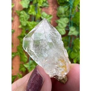 0.73 oz. Large Herkimer Diamond Quartz Crystal from Herkimer County NY. 20.4 grams. A10. You get thi