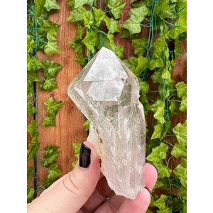 7 oz. Clear Quartz Crystal Point. Twin Quartz Points. All Natural Water Clear Quartz Point from Braz
