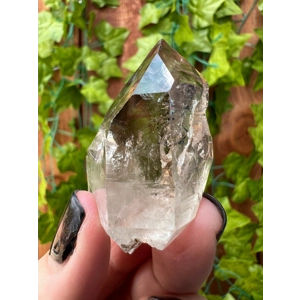 1.64 oz Large Herkimer Diamond Quartz Crystal with MOVING Enhydros from Herkimer County NY. 46.5 gra