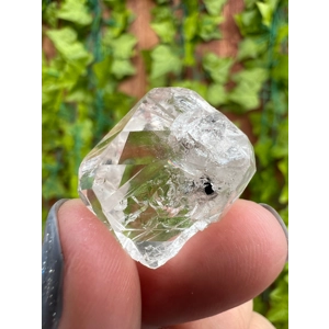 0.23 oz. Herkimer Diamond Quartz Crystal from Fonda NY. 6.4 grams. A17. You get this piece!