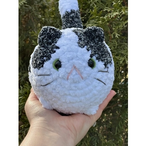Loaf Cat Black/White