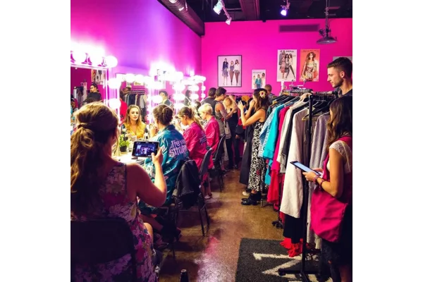 How to Set Up an Unforgettable Fashion Show for Your Swag Clothes