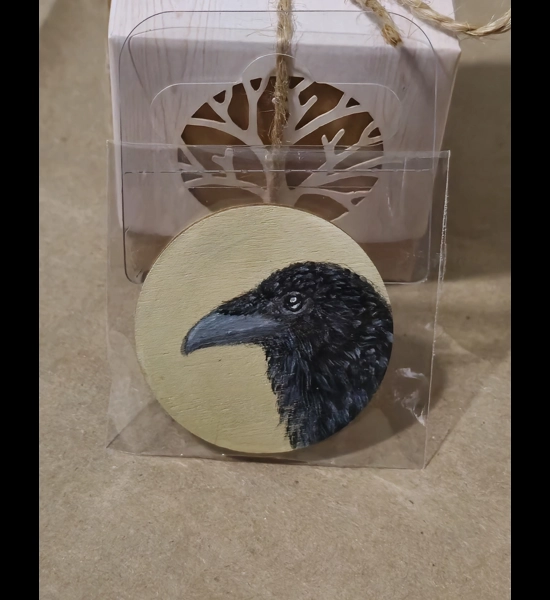Raven head 2