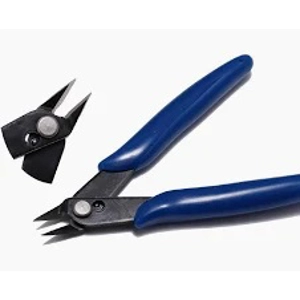Side cutters, Diagonal, Flush Jaw,  13 X 5 cm.