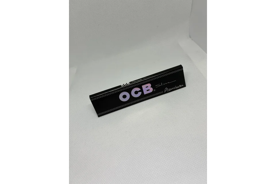OCB Black Kingsize Papers
