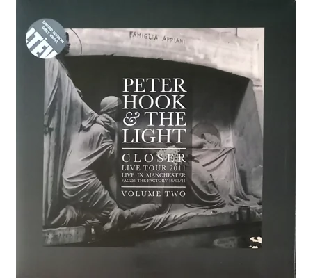 Peter Hook And The Light – Closer Live Tour 2011, live in Manchester (Volume Two)
