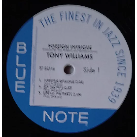 Tony Williams – Foreign Intrigue is an iconic 1985 jazz fusion LP showcasing Williams’ compositional breadth and the strong interplay of his talented quintet.