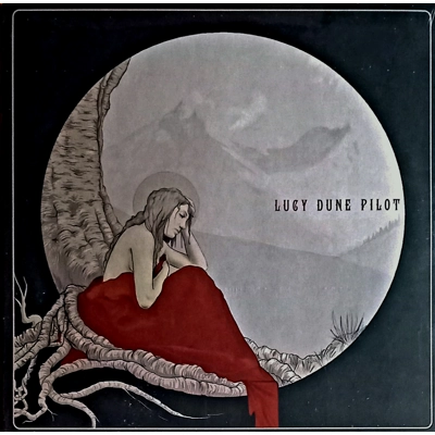 Dune Pilot – Lucy