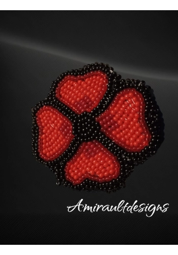 Flat beaded poppy brooch