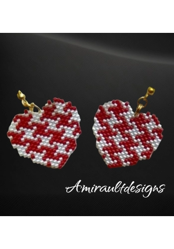 Flat beaded heart earri..