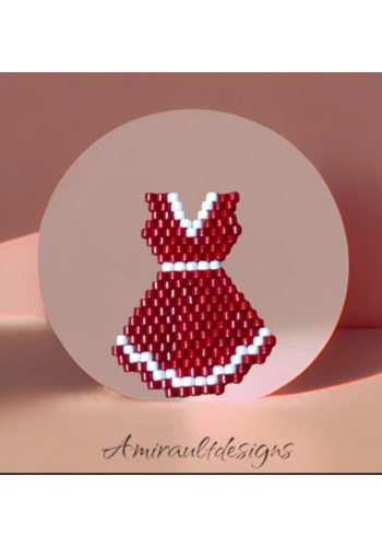 Beaded brooch ( red dre..