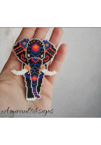 Flat beaded medallion