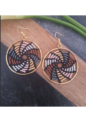 Flat beaded earrings