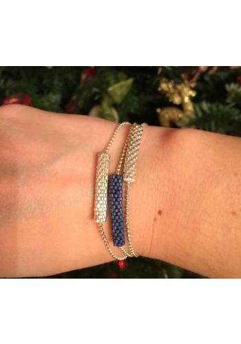 Beaded bracelet with chain