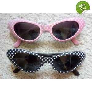 Pocka-dot Cat Eye Sunglasses 50s Style