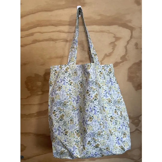 Tote Bag - cottage garden