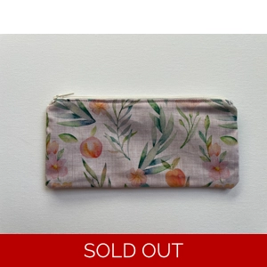 Makeup pouch - Peaches