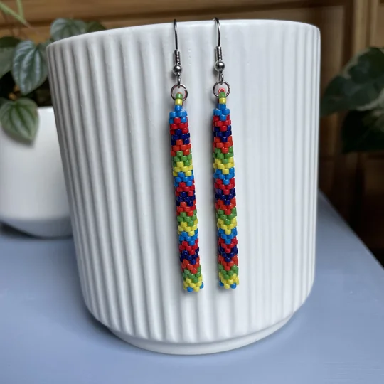Rainbow Small V