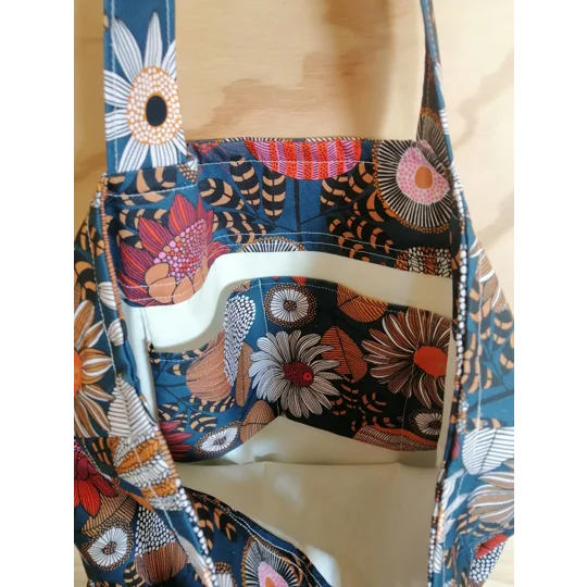 Tote Bag - Flowers, with inside pocket