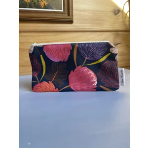 Makeup Bag -   Pink/Navy Floral 1