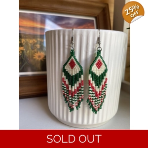 Handmade beaded Earrings

Where colours cascade in a breathtaking display of vibrancy and elegance. Each bead is carefully selected to create a mesmerising gradient effect, reminiscent of a cascading waterfall of hues. 

Christmas Colors