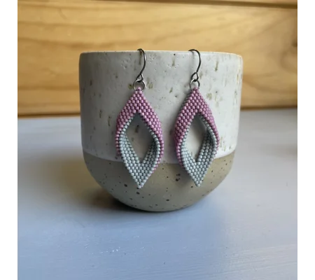 Peyote Folded Leaf - Matte Grey and Matte Pink