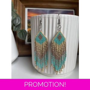 Designed to evoke a sense of movement and vivacity
Aqua, Beige, Tan