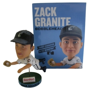 2018 LAKESHORE CHINOOKS ZACH GRANITE SGA BOBBLEHEAD TWINS
