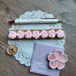Pink Rose Push Pins