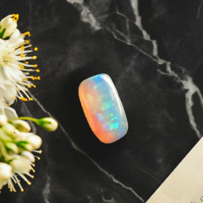 0.8ct crystal opal 0.8ct crystal opal