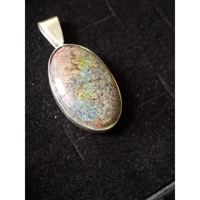 Andamooka pendant Andamooka pendant