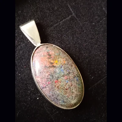 Andamooka pendant Andamooka pendant