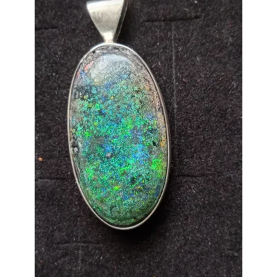 Andamooka pendant Andamooka pendant