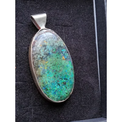 Andamooka pendant Andamooka pendant
