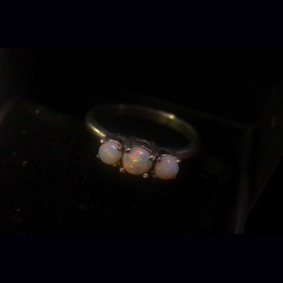 Coober pedy 3 stone setting