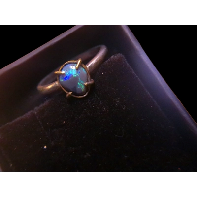 Lightning Ridge dark opal ring