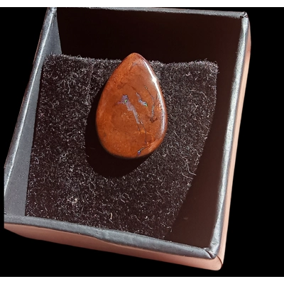 8ct Queensland boulder opal