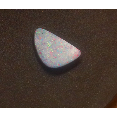 6ct Lightning Ridge opal doublet