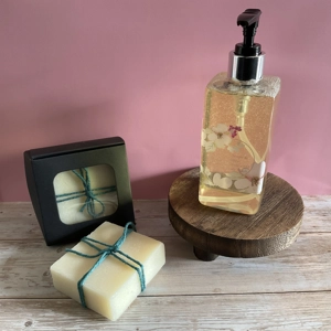 Luxury Monoi De Tahiti Liquid Shampoo