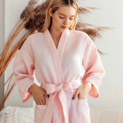 Chic Cotton Waffle Robe – The Ideal Gift for Brides on Their Special Day