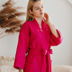 Spa-Like Comfort: Cotton Waffle Robe – The Ideal Bridal Shower Gift