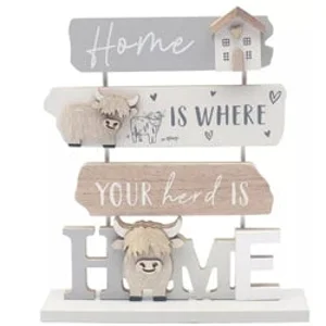 Highland Cow Wooden Plaque – Rustic Farmhouse Wall Decor