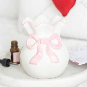 Pink Bow Ceramic Oil Burner – Cute Coquette Fragrance Warmer for Home Décor