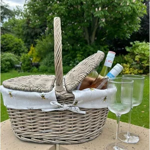 Bumblebee Picnic Hamper Basket Bee Lined